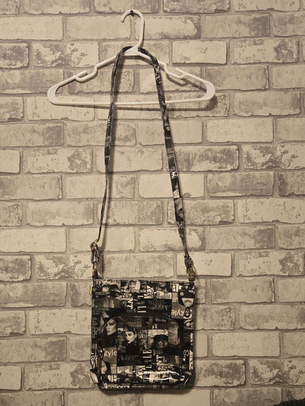 Women’s Black Graphic Crossbody Shoulder Bag
